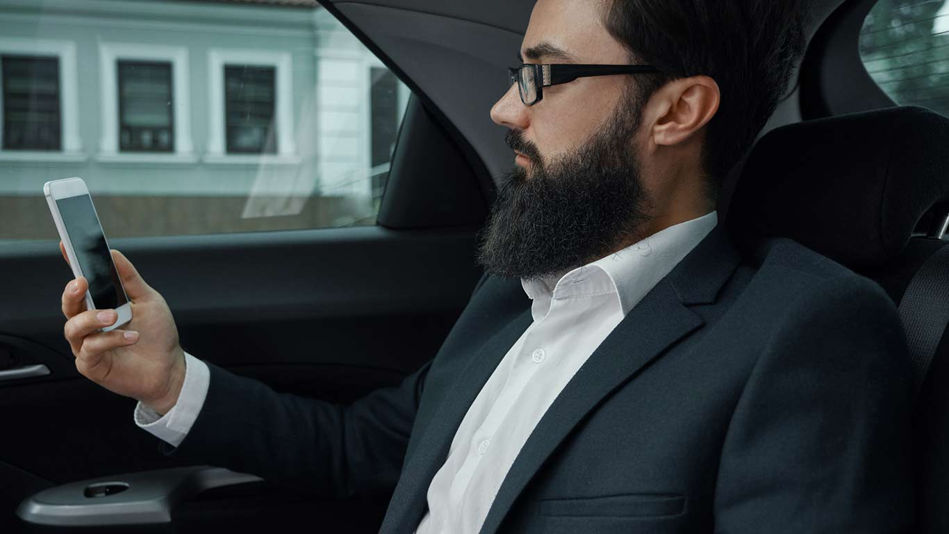 How to Book a Chauffeur Service: 11 Executive Travel Tips